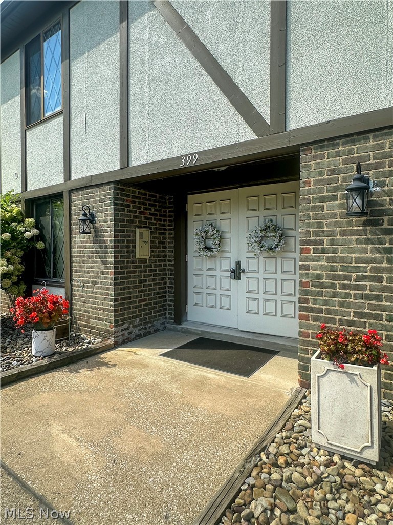 399 Quarry Lane Warren OH 44484