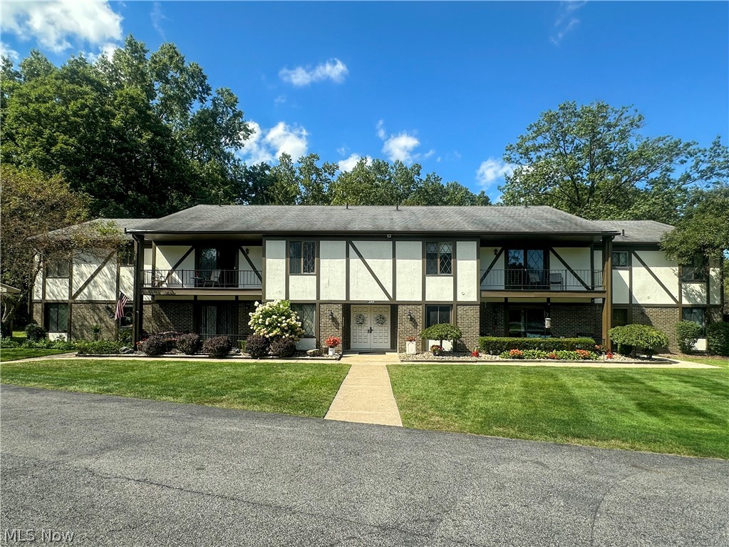 399 Quarry Lane Warren OH 44484