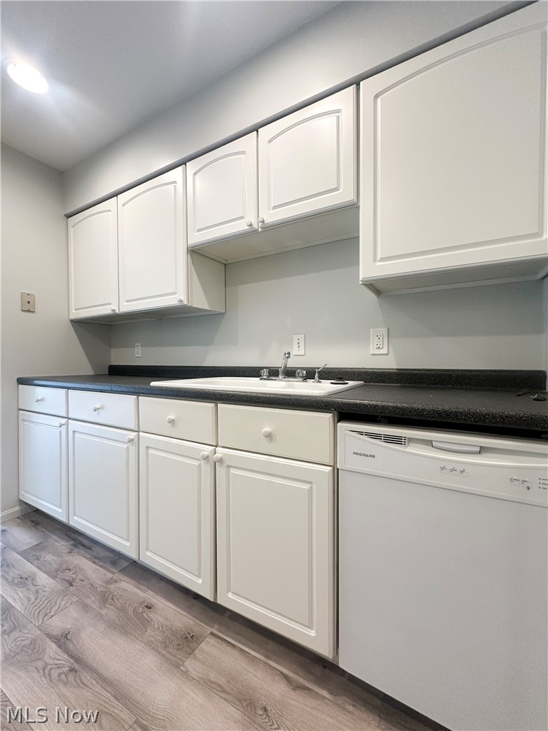 399 Quarry Lane Warren OH 44484