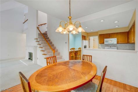 3082 Village Green Drive Westlake OH 44145