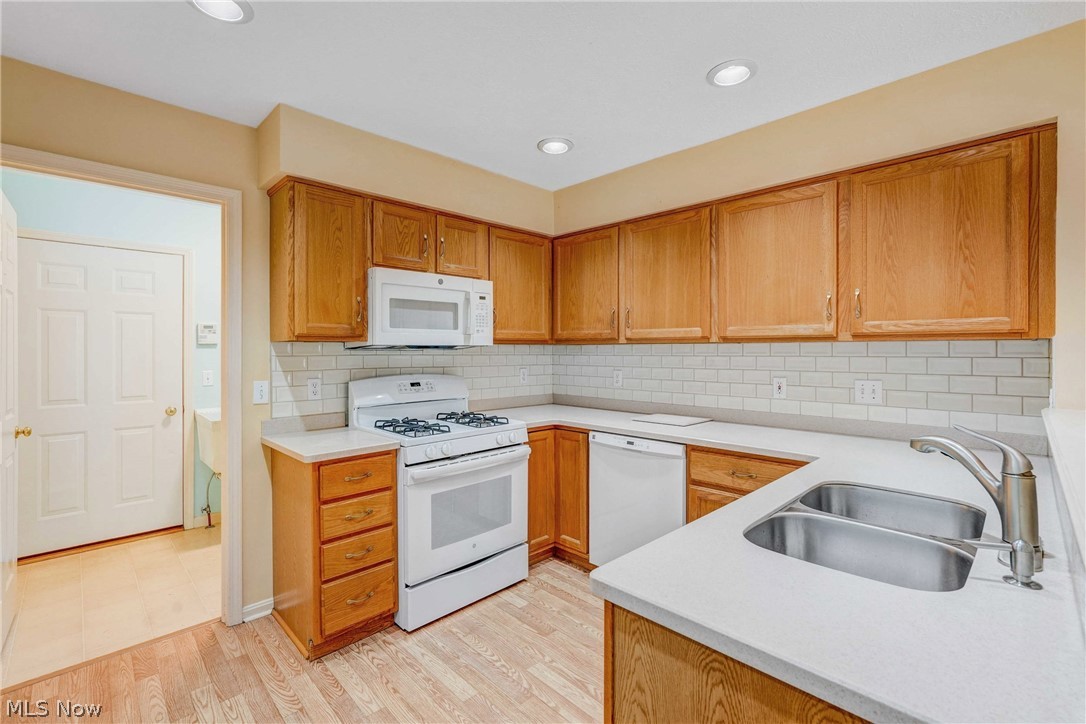 3082 Village Green Drive Westlake OH 44145