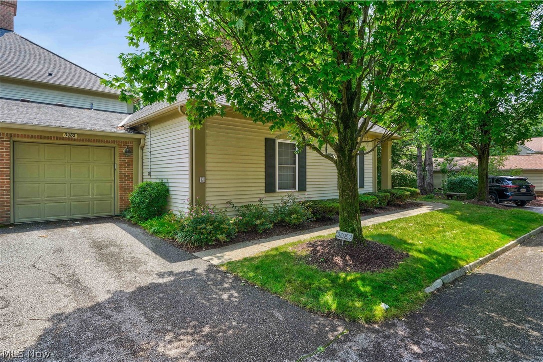 3082 Village Green Drive Westlake OH 44145