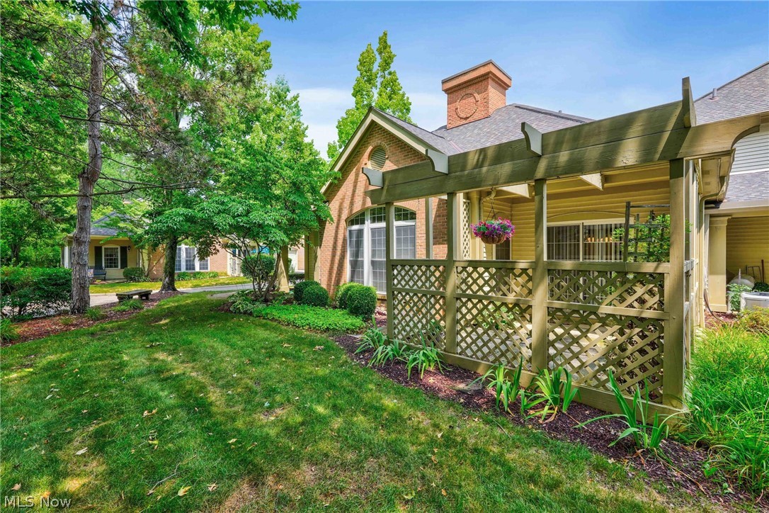 3082 Village Green Drive Westlake OH 44145