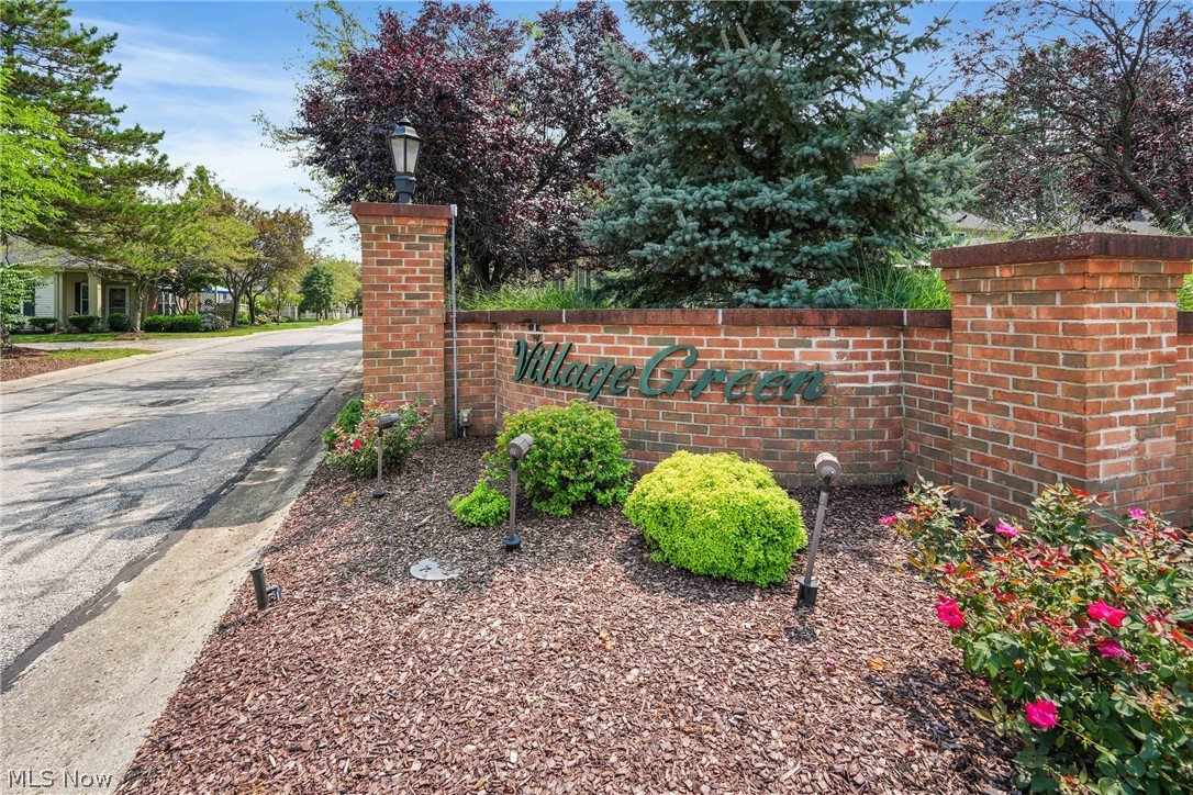 3082 Village Green Drive Westlake OH 44145