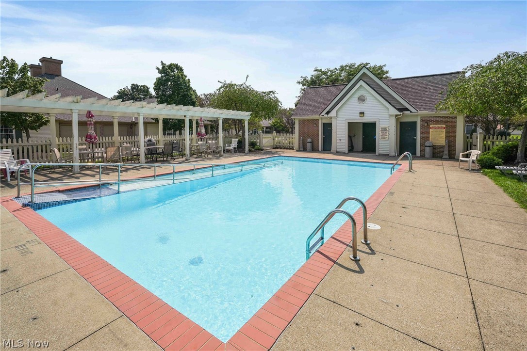 3082 Village Green Drive Westlake OH 44145