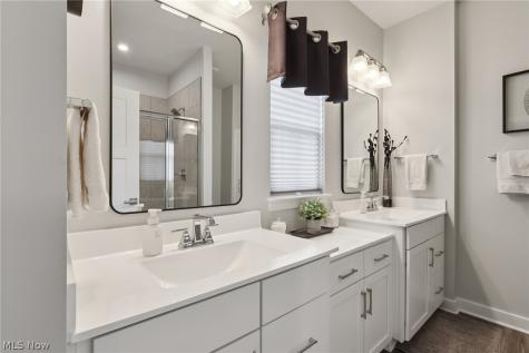 1450 Caymus Court Avon OH 44011