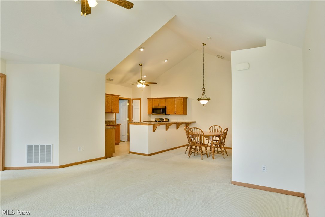 1204 River Glen Drive NE Warren OH 44484