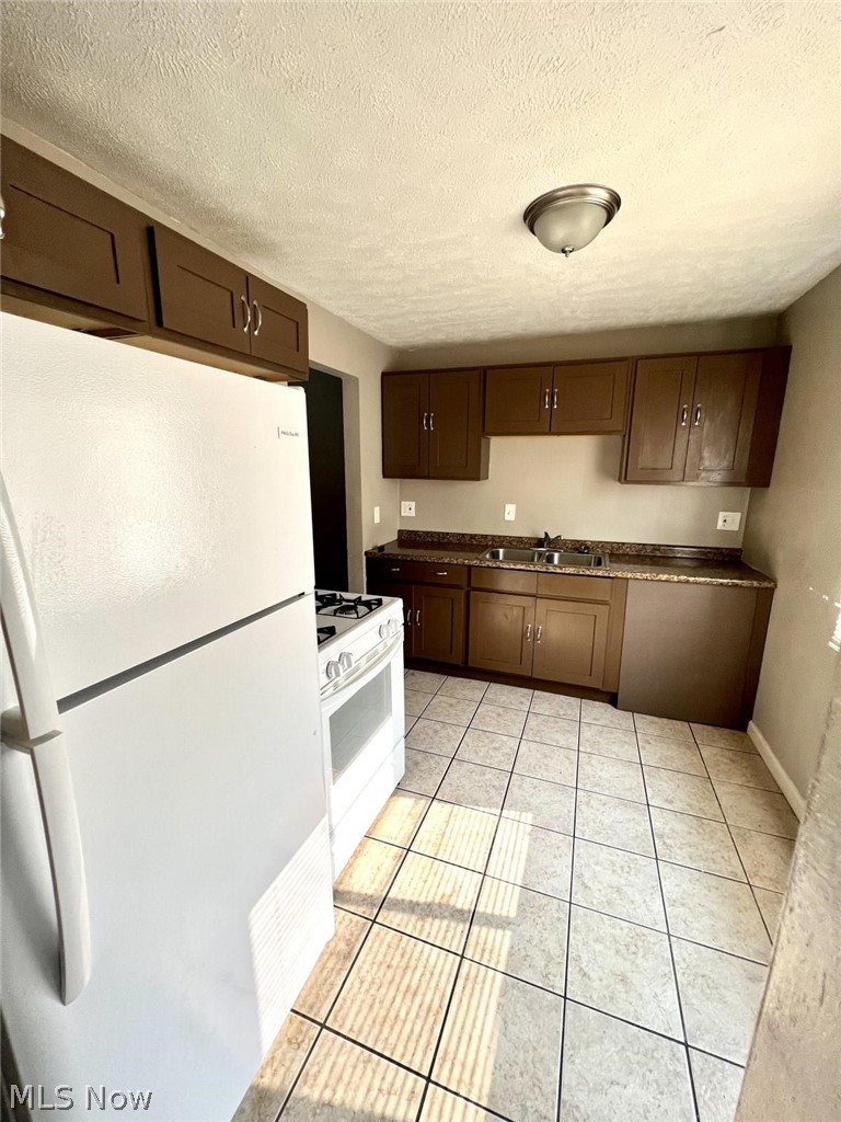 23755 Banbury Circle Warrensville Heights OH 44128
