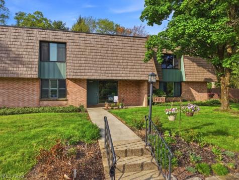489 W Streetsboro Street Hudson OH 44236