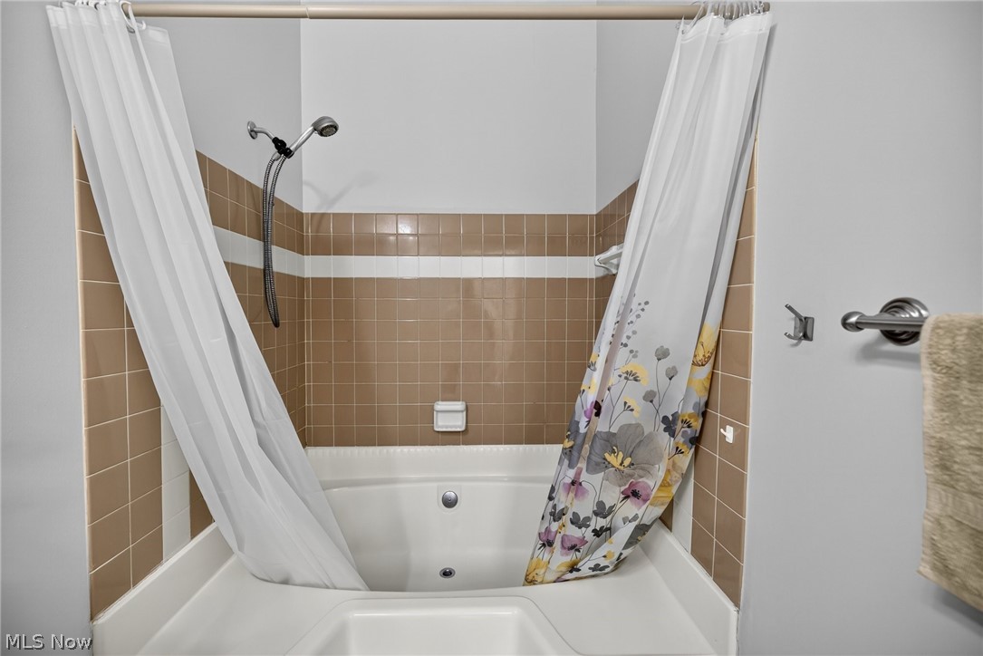 3652 Mercedes Place Canfield OH 44406