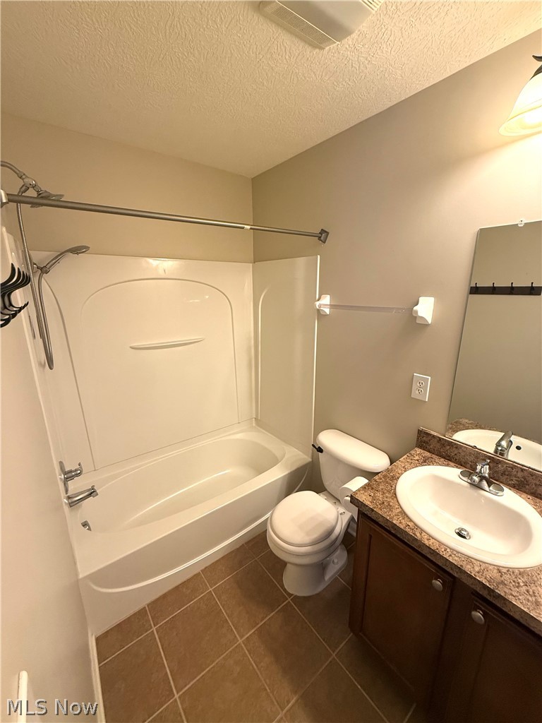 952 Hartford Village Boulevard Columbus OH 43228