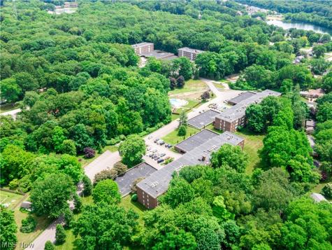 3064 Kent Road Stow OH 44224