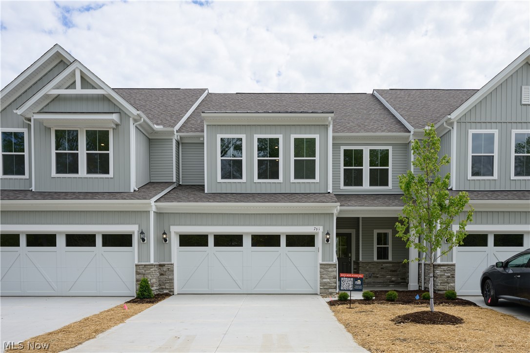 761 Rock Harbor Avon Lake OH 44012
