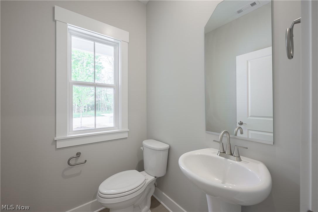 761 Rock Harbor Avon Lake OH 44012