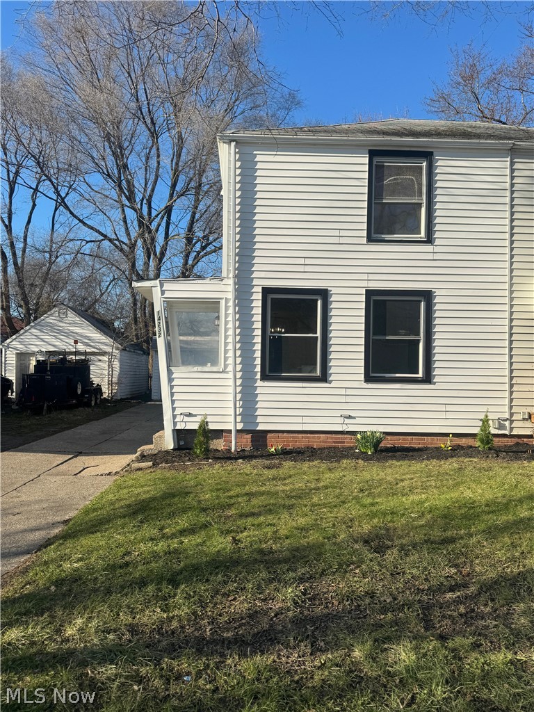 14232 Rainbow Avenue Cleveland OH 44111