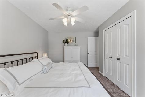 26810 Village Lane Olmsted Falls OH 44138