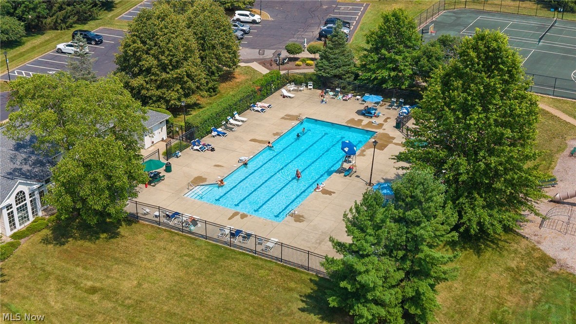 26810 Village Lane Olmsted Falls OH 44138