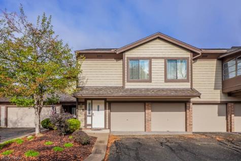 4579 Morgate Circle NW Canton OH 44708