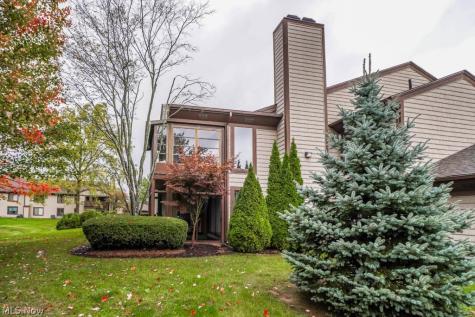 4579 Morgate Circle NW Canton OH 44708