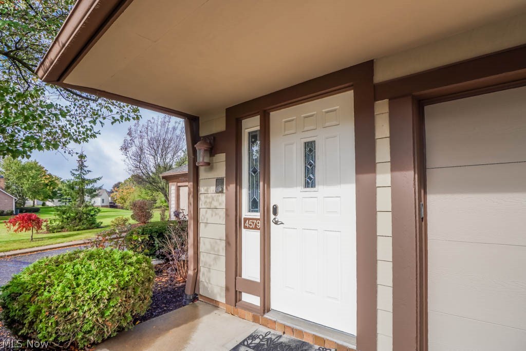 4579 Morgate Circle NW Canton OH 44708