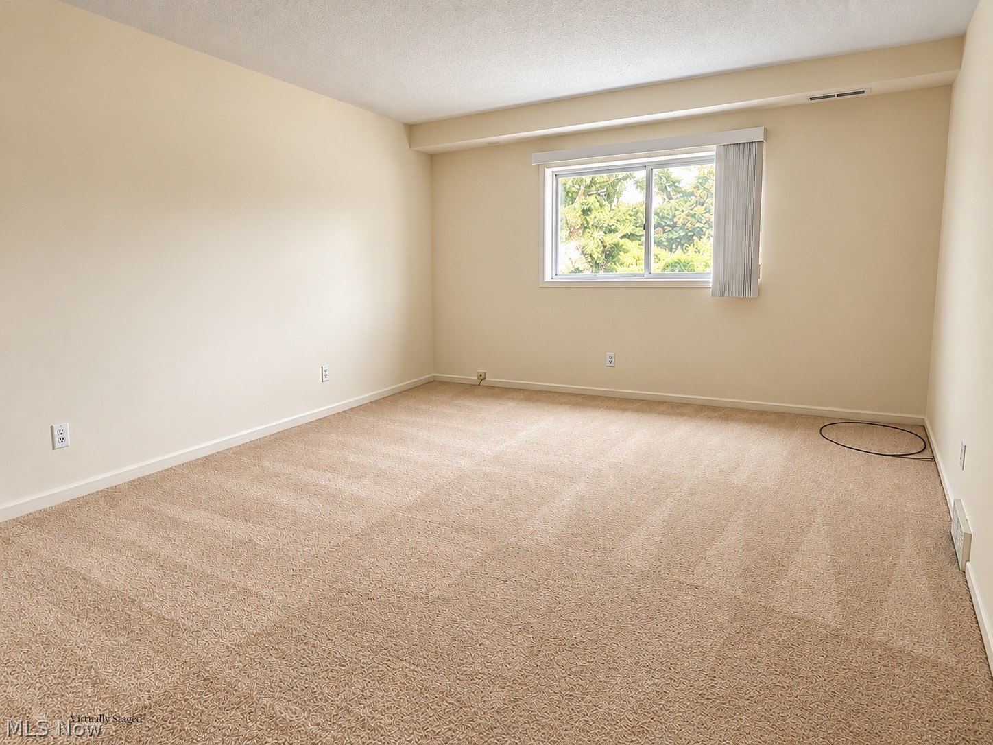 2112 Acacia Park Drive Lyndhurst OH 44124