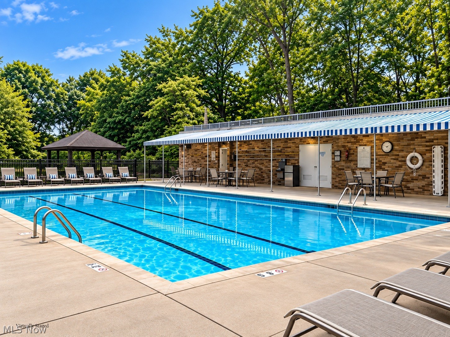 2112 Acacia Park Drive Lyndhurst OH 44124