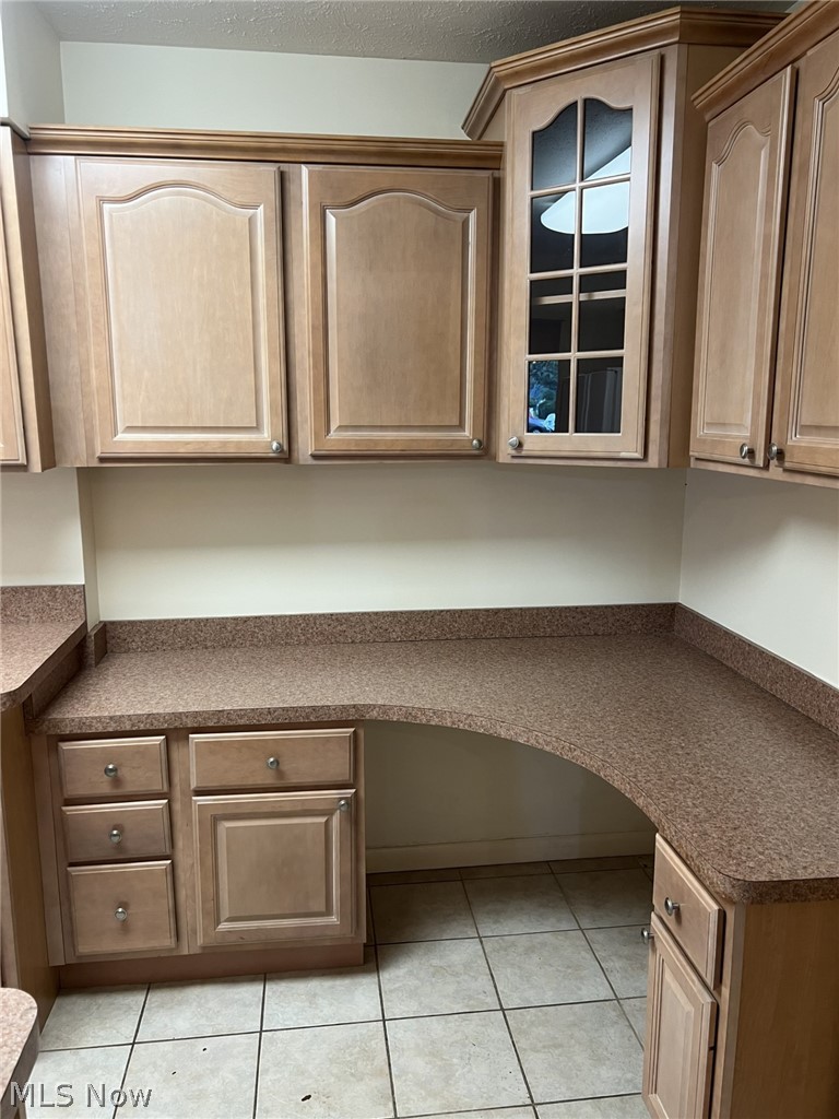 2112 Acacia Park Drive Lyndhurst OH 44124