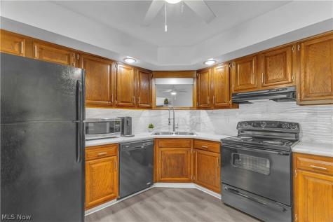 4704 Venice Heights Boulevard Sandusky OH 44870
