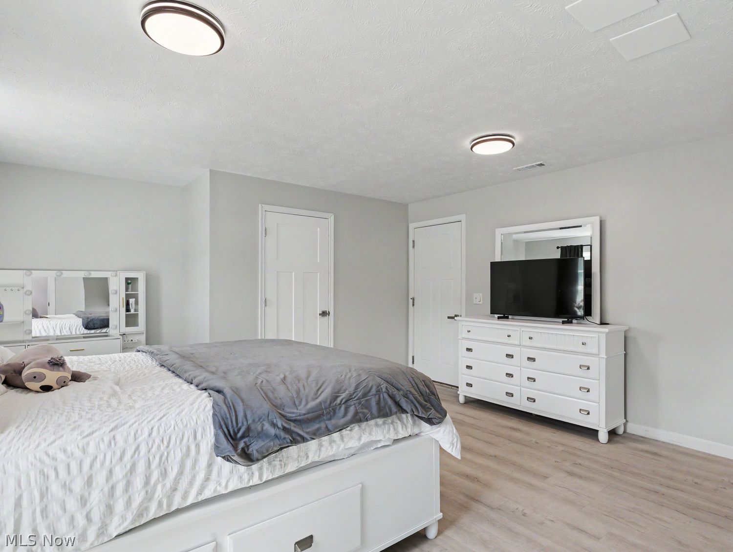 1122 Bean Lane Akron OH 44313