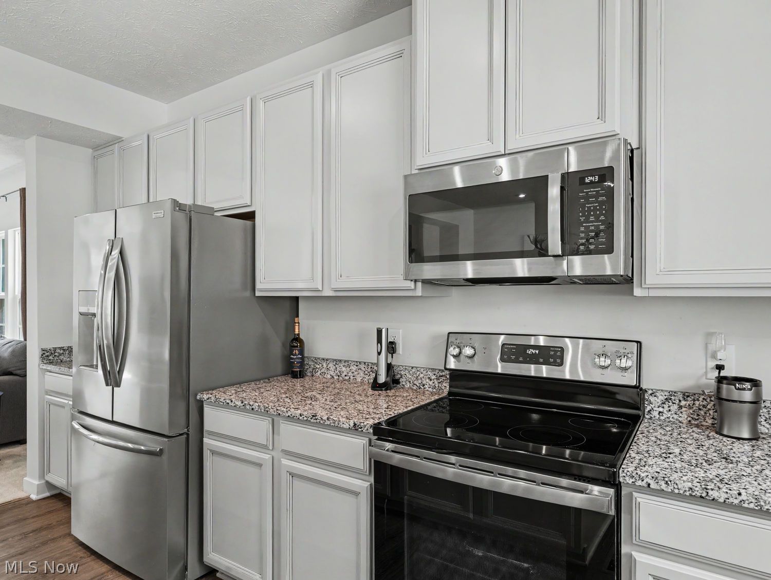 1122 Bean Lane Akron OH 44313