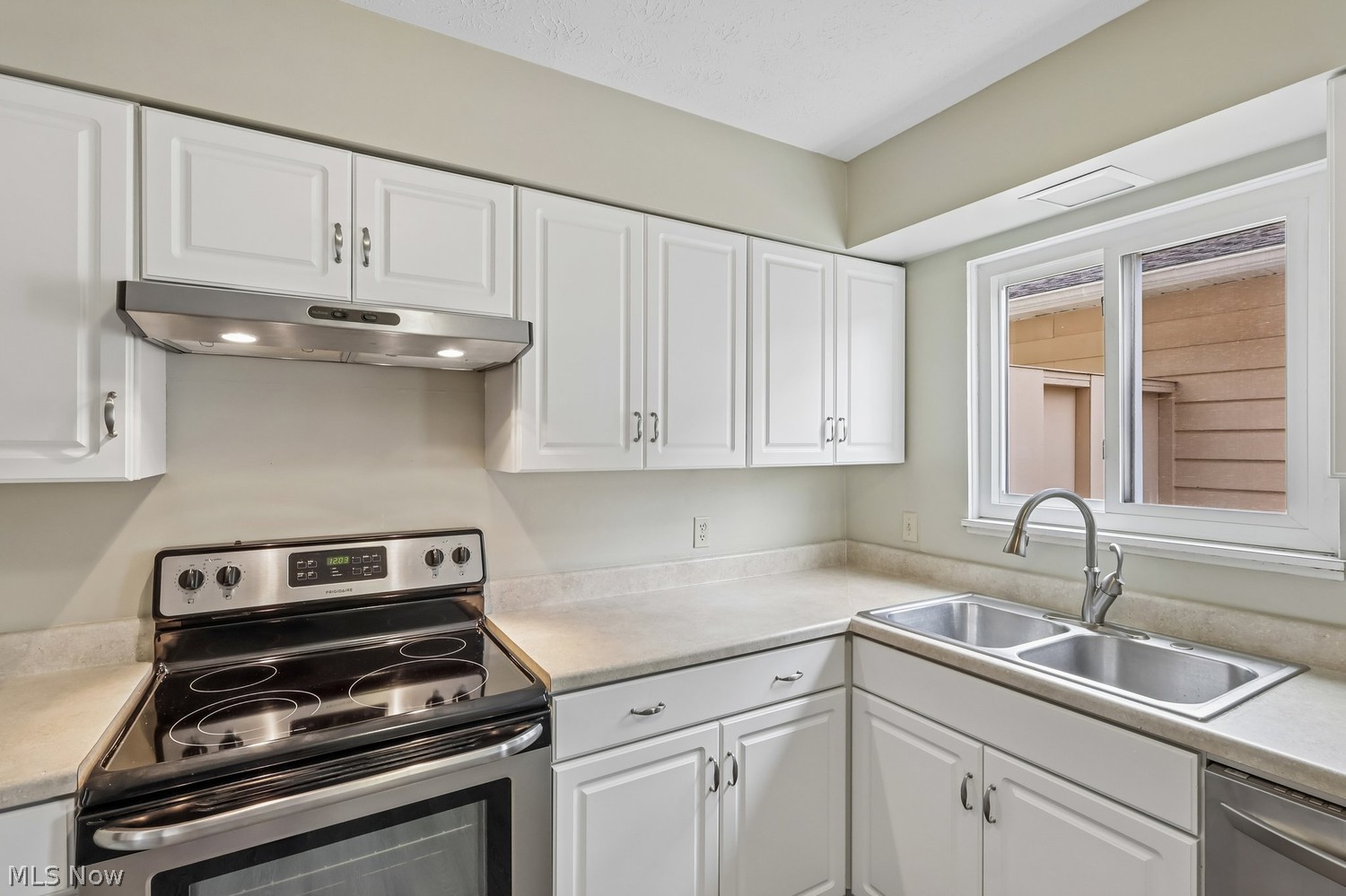 8240 Deepwood Boulevard Mentor OH 44060