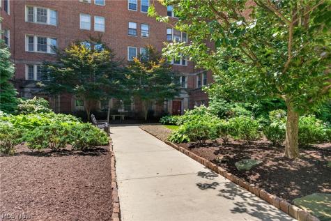 13600 Shaker Boulevard Shaker Heights OH 44120