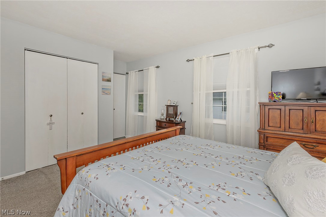 1393 Munroe Falls Avenue Cuyahoga Falls OH 44221