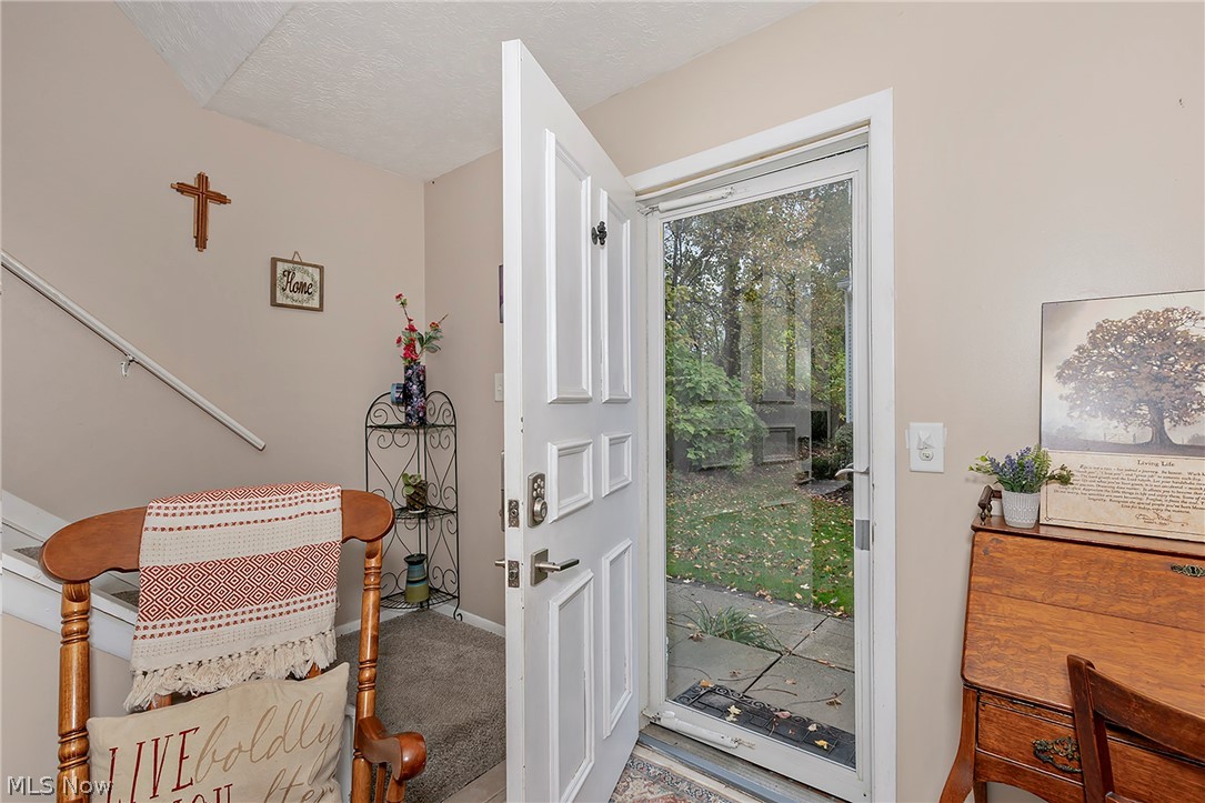 1393 Munroe Falls Avenue Cuyahoga Falls OH 44221