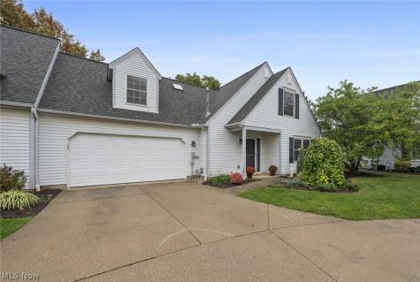14635 Settlers Way Strongsville OH 44149