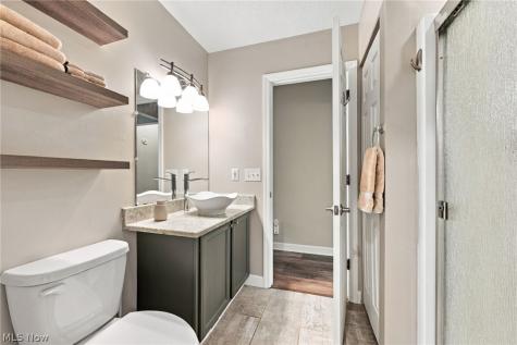 14635 Settlers Way Strongsville OH 44149