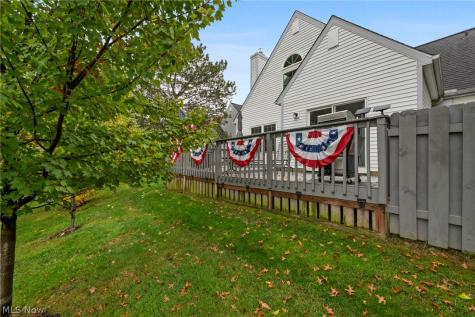 14635 Settlers Way Strongsville OH 44149