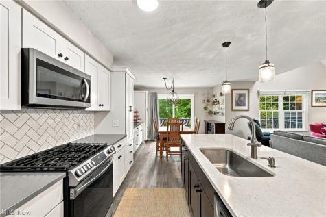 14635 Settlers Way Strongsville OH 44149