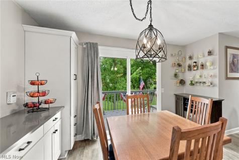 14635 Settlers Way Strongsville OH 44149
