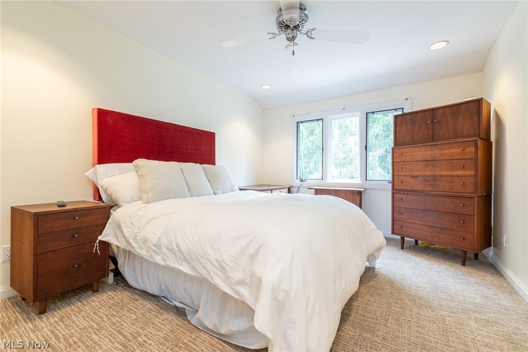 2211 Landerhaven Court Mayfield Heights OH 44124