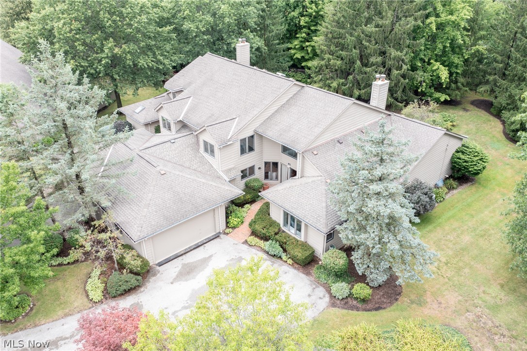 2211 Landerhaven Court Mayfield Heights OH 44124