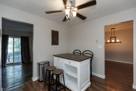1717 Walnut Lane Rocky River OH 44116