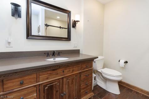1717 Walnut Lane Rocky River OH 44116