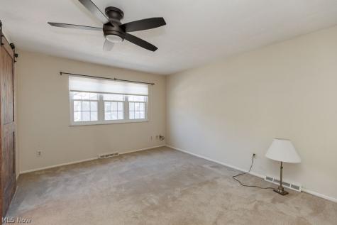 1717 Walnut Lane Rocky River OH 44116
