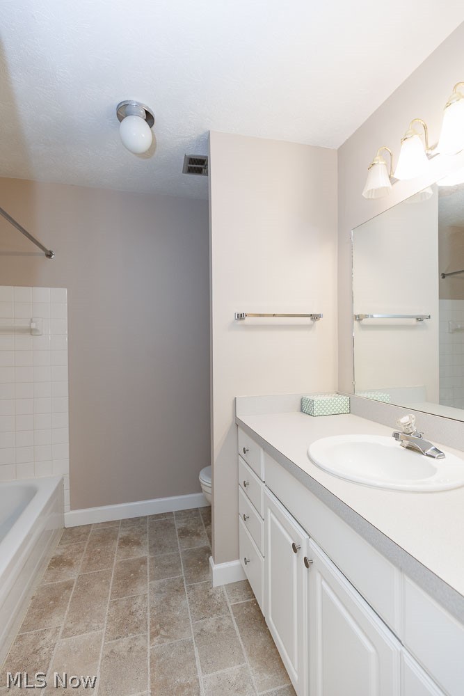 1717 Walnut Lane Rocky River OH 44116