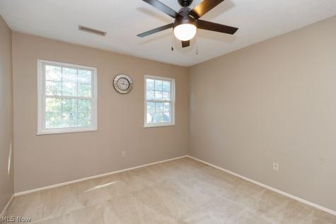 1717 Walnut Lane Rocky River OH 44116