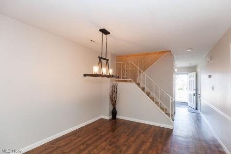 1717 Walnut Lane Rocky River OH 44116