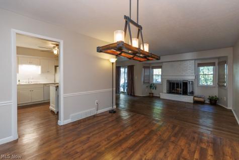 1717 Walnut Lane Rocky River OH 44116