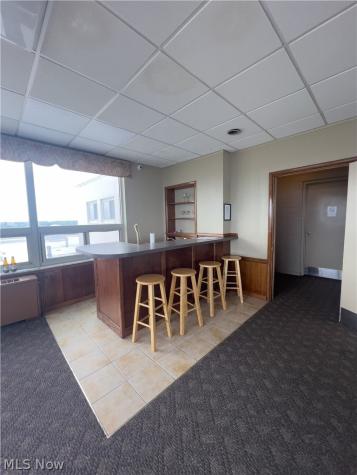 12520 Edgewater Drive N Lakewood OH 44107