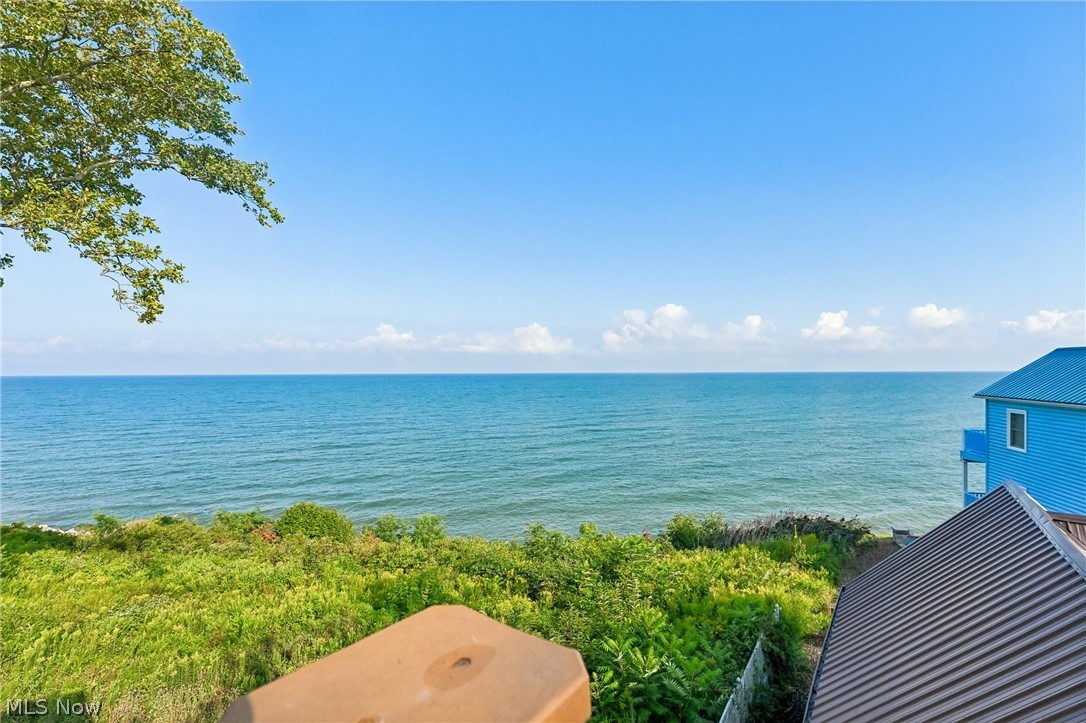 5919 Lake Road W Ashtabula OH 44004